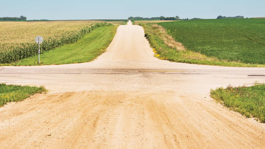 Crossroad of two dirt paths