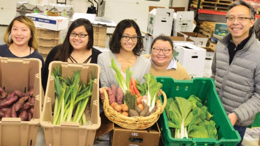 Minnesota Hmong American farmers
