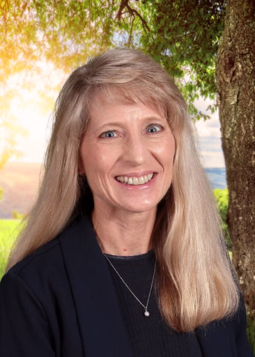 Becky Philipp headshot