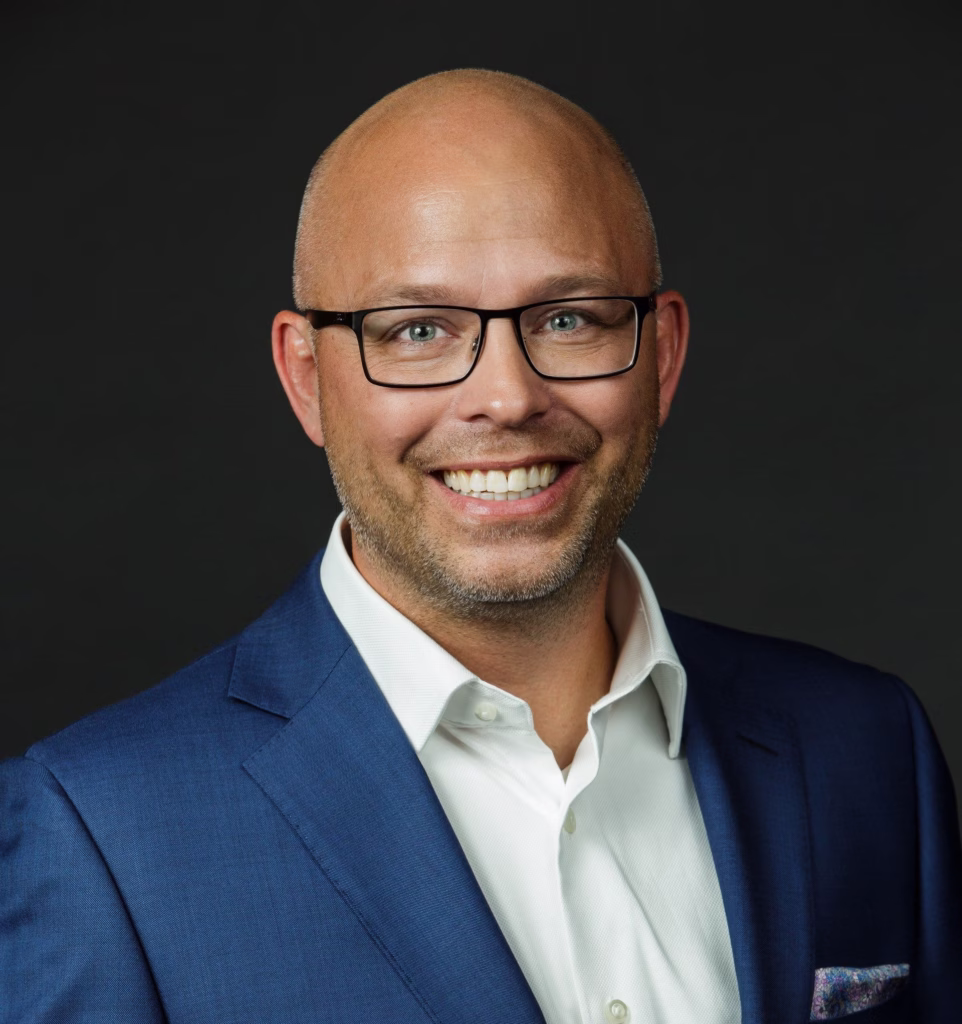 Jon Veldhouse headshot